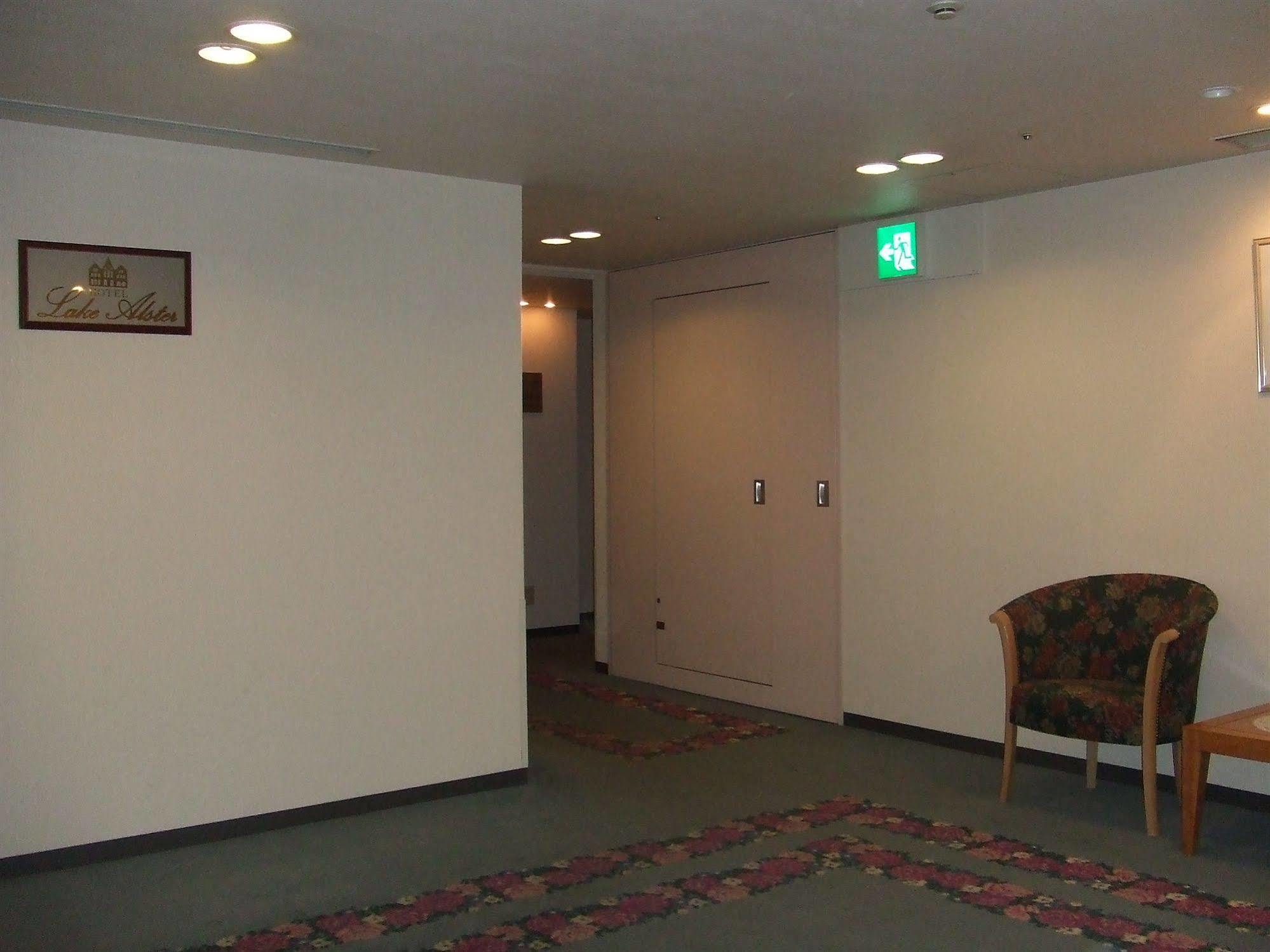 ホテルレイクアルスターアルザ泉大津 Izumiotsu Esterno foto